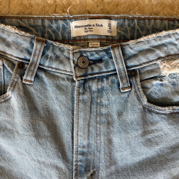 Abercrombie & Fitch Light Blue Denim Jeans - Picture 4 of 4
